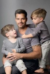 Ricky Martin su Matteo ir Valentino