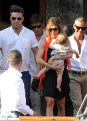 Robbie Williams & Ayda Field su Theodora Rose