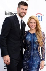 Gerard Piqué (27) & Shakira