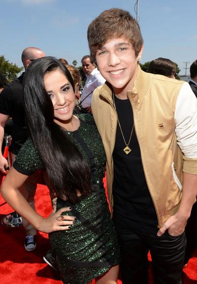 Becky G & Austin Mahone