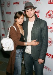 Rachael Leigh Cook &  Daniel Gillies