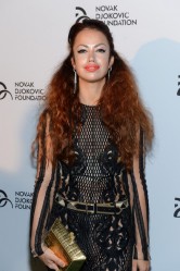 Aura Dione