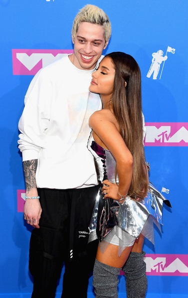 Pete Davidson & Ariana Grande