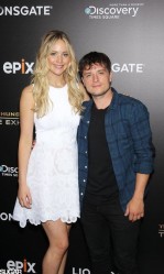 Jennifer Lawrence & Josh Hutcherson