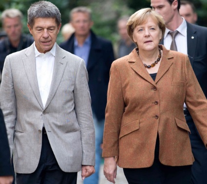 Joachim Sauer & Angela Merkel