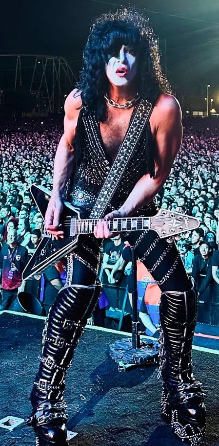 Paul Stanley ("KISS")