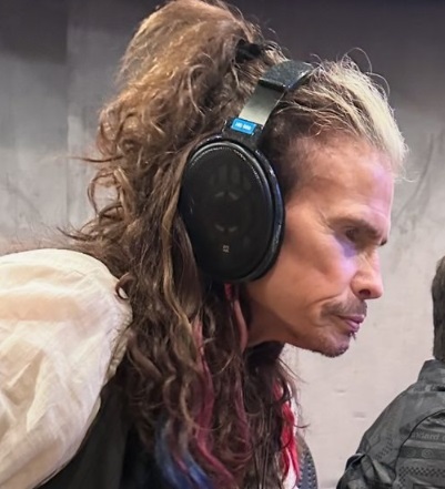 Steven Tyler ("Aerosmith")