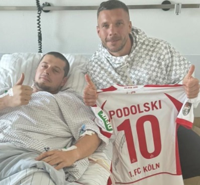 Lukas Podolski (d.)